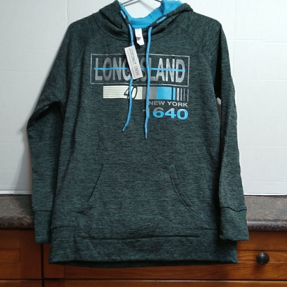 Coconut Creek "Long Island" Hoodie...New With Tags.....SIZE L...NEW